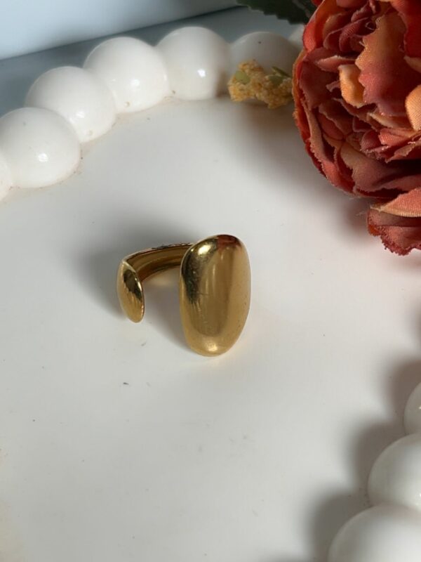 Chunky Oval Ring